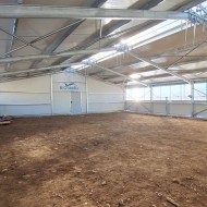 Προβατοστάσιο Αμφικλινές Θερμοκηπιακού Τύπου 12μ Χ 30μ με ύψος 4,5μ με Απαλλαγή Οικοδομικής Άδειας με Χώρο Αποθήκης και Αλμεκτηρίου