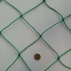 Δίχτυ περίφραξης γηπέδου ΠΡΑΣΙΝΟ Ρόμβος Φ2,8 χιλ, 8,5 Χ 8,5 εκατ μάτι, Διάσταση  6μ Χ 25μ