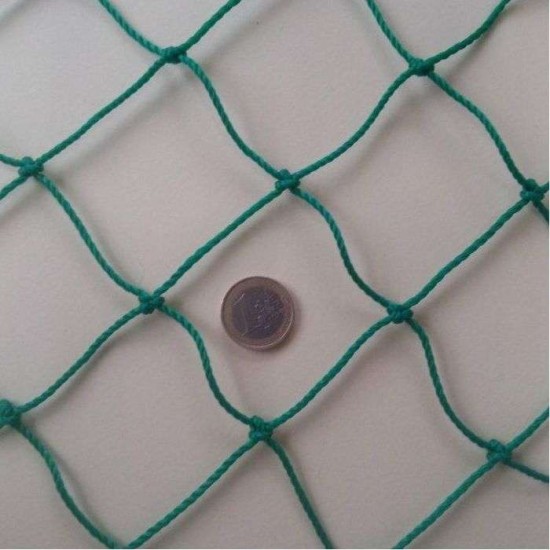 Δίχτυ γηπέδου Φ2,2 χιλ, 8,5 Χ 8,5 εκατ μάτι Ρομβοειδές Διάσταση περιμετρικα σχοινι 6X300