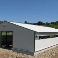 ΠΡΟΒΑΤΟΣΤΑΣΙΟ ΘΕΡΜΟΚΗΠΙΑΚΟΥ ΤΥΠΟΥ (ΑΜΦΙΚΛΙΝΕΣ) 12X35m ΜΕ ΑΠΑΛΛΑΓΗ ΟΙΚΟΔΟΜΙΚΗΣ ΑΔΕΙΑΣ με Σκελετό IPE (ήτα)